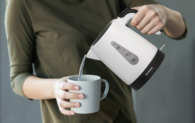 Ibrik elektrik Orava VK-2015, 1.2L, plastikë, bardh e zi