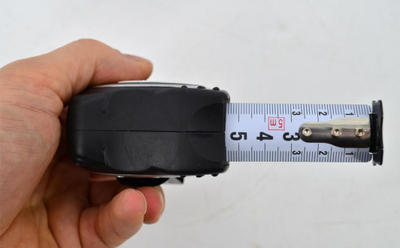 Metër rrotulluese AWTools AWBL25426, 8m, 25mm, e zezë