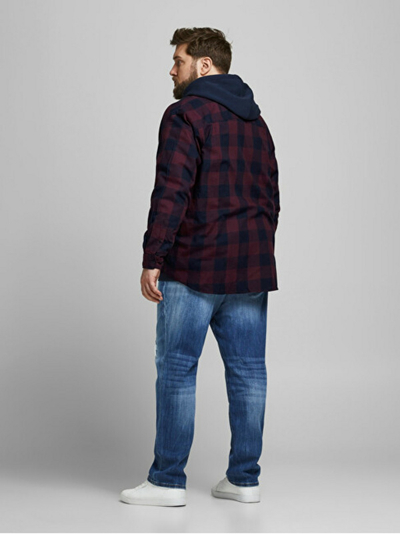 Кошула Jack&Jones PLUS JJEGINGHAM со широк крој, темноцрвена