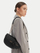 Çantë dore Guess Atabey HWQG98 94210, për femra, e zezë