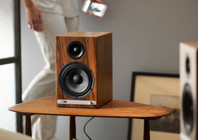 Kaltoparlantë Audioengine HD6, wireless, Bluetooth aptX HD, dru arre
