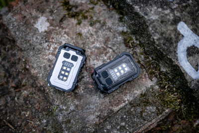 Elektrike multifunksionale Strong Mini, 800 lumen, USB C, e bardhë