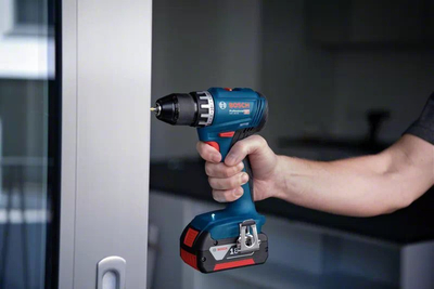 Stërvitëse‑kaçavidë pa kabllo Bosch Professional GSR 18V-45, 18V, 2.0Ah Li-Ion, me 2 bateri