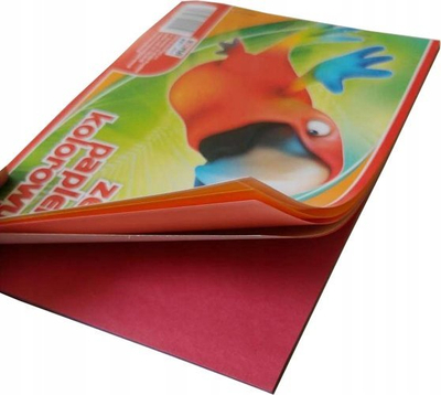 Bllok shënimesh Koma Plast Colored Paper A5, fletë me ngjyra