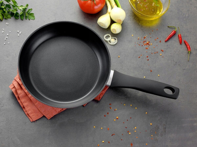 Tigan MG Home Thermo Professional 24cm, alumini me veshje jo ngjitëse, për induksion, ngjyrë çeliku