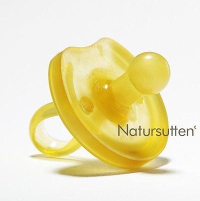 Цуцла Natursutten Butterfly Rounded, 12+ месеци, природен латекс, небесно сина боја