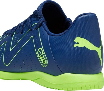 Patika futbolli Puma Future Play IT M 107382 03, për sallë, për burra, blu