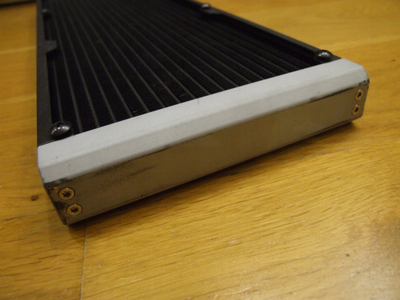 Radiator për ftohje uji PC EKWB EK-Quantum Surface S420, 420mm, 30mm, i zi