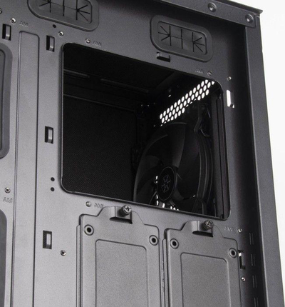Kasë SilverStone Seta Q1, Midi Tower