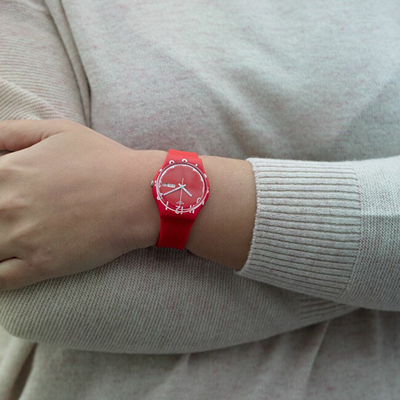Orë Swatch Original 34 Over Red, e kuqe