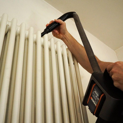 Fshesë me korrent Worx Cube Vac 20V, e zezë