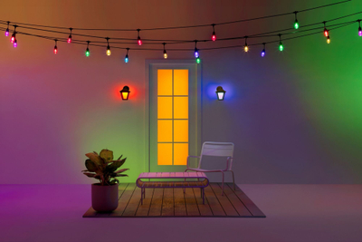 Dritë murale smart WiZ Wall Light Classic, LED, IP44, e zezë