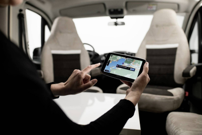 Navigacion TomTom GO Camper Tour 6, 6", Bluetooth, i zi