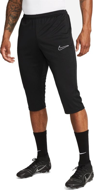 Pantallona 3/4 sport Nike Dri-FIT Academy M DR1365 010 për burra, me teknologji Dri-FIT, të zeza