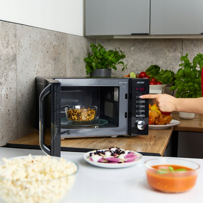Fur mikrovalësh MPM 20-KMT-05, 20L, 800W, e zezë