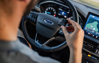 Skener diagnostikues OBDeleven 3 Ultimate, OBD2, Bluetooth, për Android dhe iOS