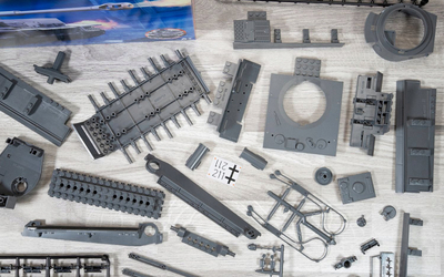 Set ndërtimi Airfix QUICKBUILD J6041 Tiger I, model tanku, pa ngjitës, për kalamaj 6+