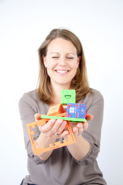Loja me pazëll Smartgames Happy Cube Expert, 2D dhe 3D, shumëngjyrëshe