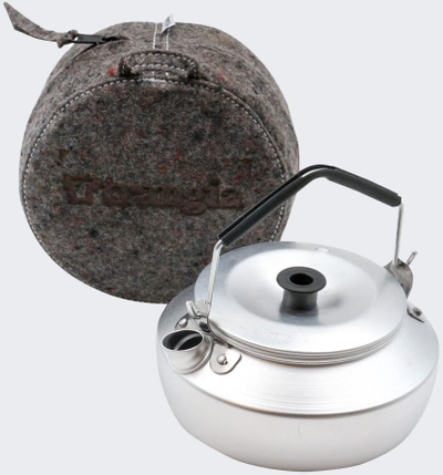 Mbulesë çajnike Trangia Wool Kettle Cover Large, 0.6L, lesh i ricikluar, shumëngjyrëshe