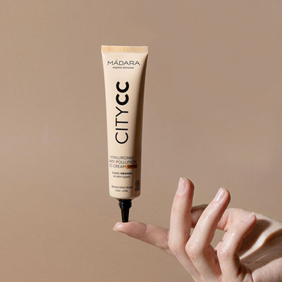 Krem pudër CC MÁDARA Spf 15 Tan Citycc, 40 ml