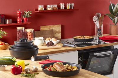Tenxhere Tefal Ingenio Unlimited L7633032, 20 cm, shtresë jo ngjitëse titan, e zezë