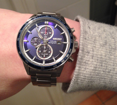 Orë dore Seiko Chronograf Solar SSC437P1