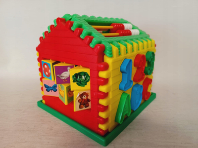 Shpi edukative prej cope Trixie Educational House Nina, për kalamaj 18m+, me shumë ngjyra