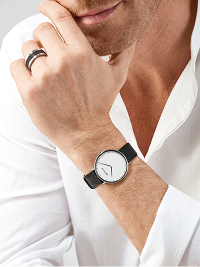 Orë dore Bering Ultra Slim 15739-404, e zezë