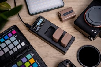 Karikues baterish Newell CD USB C, trefish, për Sony NP BX1, i zi