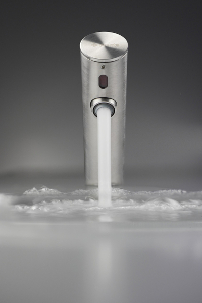 Rubinet lavamani Deante BQR F28V, me sensor, inox, në këmbë