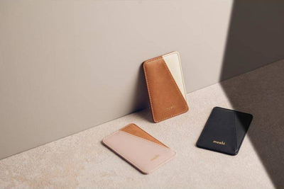 Portofol magnetik Moshi Moshi Slim Wallet, SnapTo System, lëkurë vegane, kafe karamel