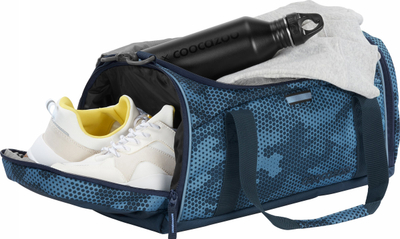Çantë sporti Coocazoo Sports Bag Geometric Sky, me vend të bollshëm, shumëngjyrëshe