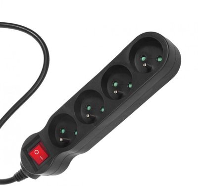 Kabllo zgjatëse Maclean Energy MCE182, 4 priza, 5m, e zezë