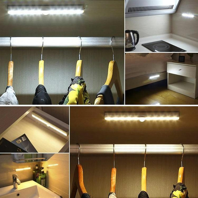 Lampë LED ZD23G, 10 LED, me sensor lëvizjeje PIR, e bardhë
