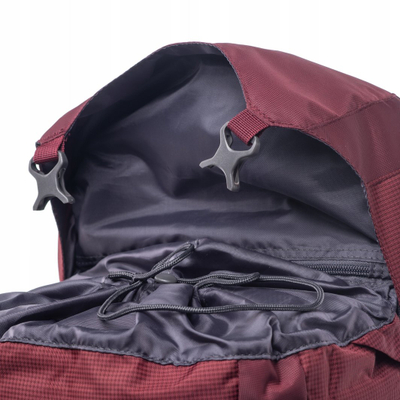 Çantë shpine MONTAZA, 30L, material poliester ripstop, e zezë