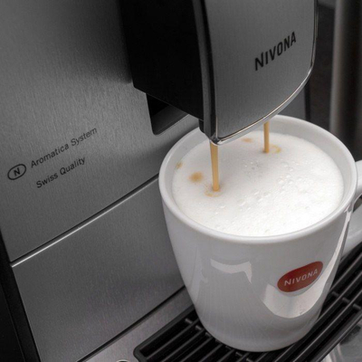 Makinë kafeje me presion Nivona CafeRomatica