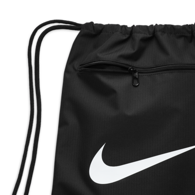 Çantë sportive Nike Brasilia Gym Sack, me kordelë, xhep me zinxhir, e zezë