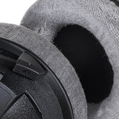 Kufje profesionale Beyerdynamic DT 770 Pro 250 Ohm, over-ear, me kabllo 3 m, të zeza