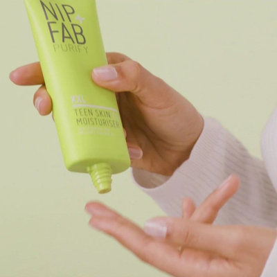 Krem fytyre Nip+Fab Teen Skin Oil Control, për lëkurë të yndyrshme, 40 ml, jeshil