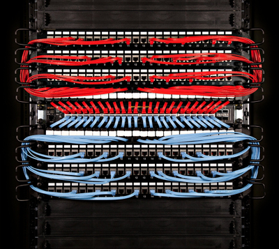 Sistem menaxhimi kabllosh PatchBox PLUS+, 24 porta, CAT 6a STP, i zi
