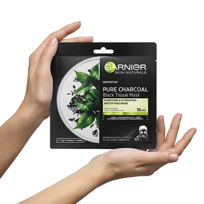 Maskë e zezë për fytyrë Garnier 28 g