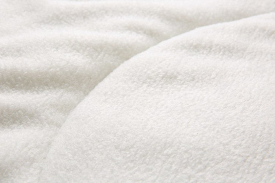Thes gjumi për karrocë Sensillo Fleece, 95x40 cm, i papërshkueshëm nga uji, cappuccino
