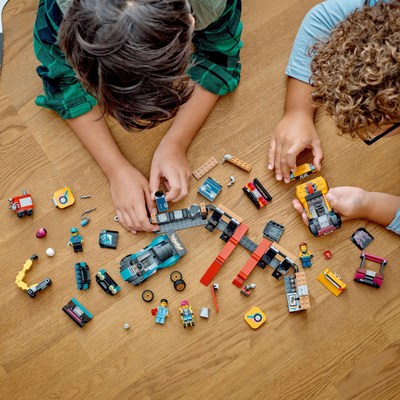 Lodër LEGO City Punëtori për Ndryshim Makinash 60389, set ndërtimi, 6+ vjeç, shumëngjyrëshe