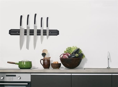 Shirit magnetik Iso Trade, 32.5 cm, për thika edhe vegla, i zi