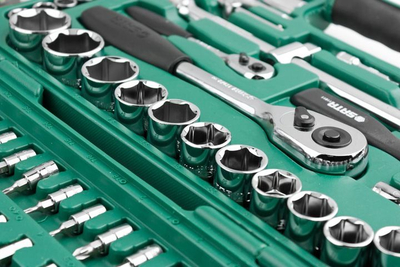 Set çelësa me koka SATA XXL 09013, 86 copa, 1/4" dhe 1/2", me kuti plastike jeshile