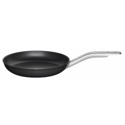 Tigan alumini Fiskars, për fërgim, 24cm, gas, zezë