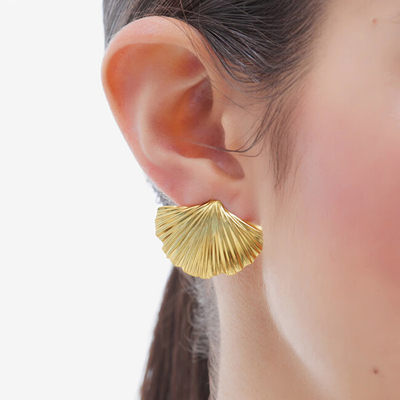Vathë për femra Victoria Cruz Seashells Tokyo A4779-DT, të artë