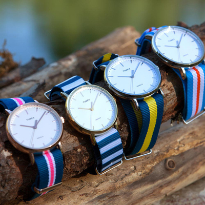 Orë dore Timex TW2P90900
