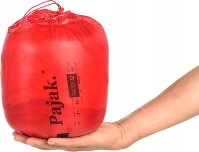 Thes gjumi Pajak Radical 4Z Long, pupla goose 900 cuin, ekspeditë, i kuq