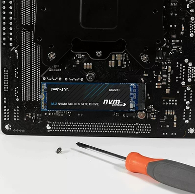 Внатрешен SSD PNY CS2241, 500GB, M.2 NVMe PCIe 4.0, црн